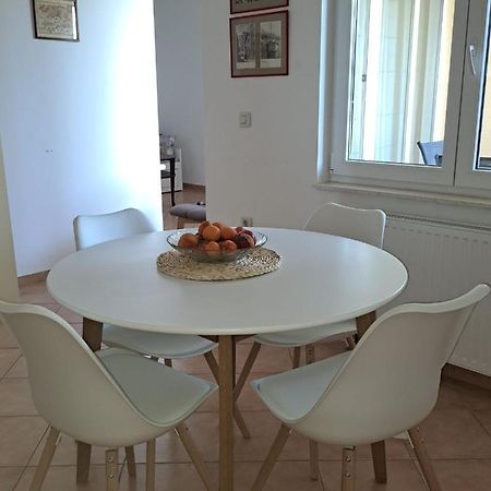 Jele Lägenhet Makarska Exteriör bild
